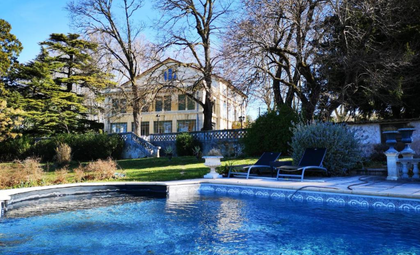 Auvergne-Rhône-Alpes – Manoir le Roure Auvergne-Rhône-Alpes - Manoir le Roure